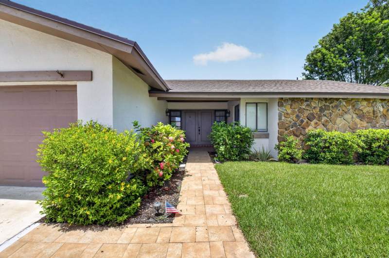 4 bedroom Single Family Residence at 17667 Pine Needle Terrace, Pheasant Walk Sec 3, Boca Raton — photo 3