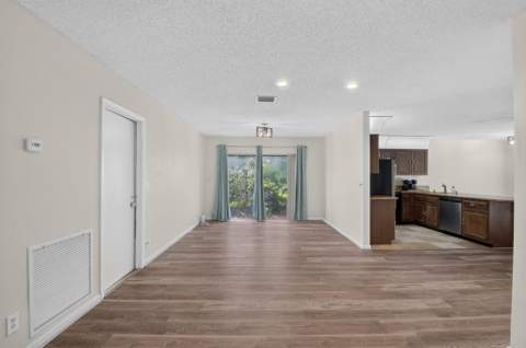 17667 Pine Needle Terrace, Boca Raton FL - photo 8 of 40