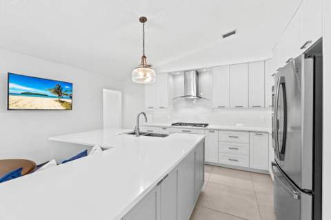 10223 Hunt Club Lane, Palm Beach Gardens FL - photo 14 of 58