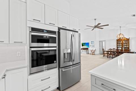 10223 Hunt Club Lane, Palm Beach Gardens FL - photo 18 of 58