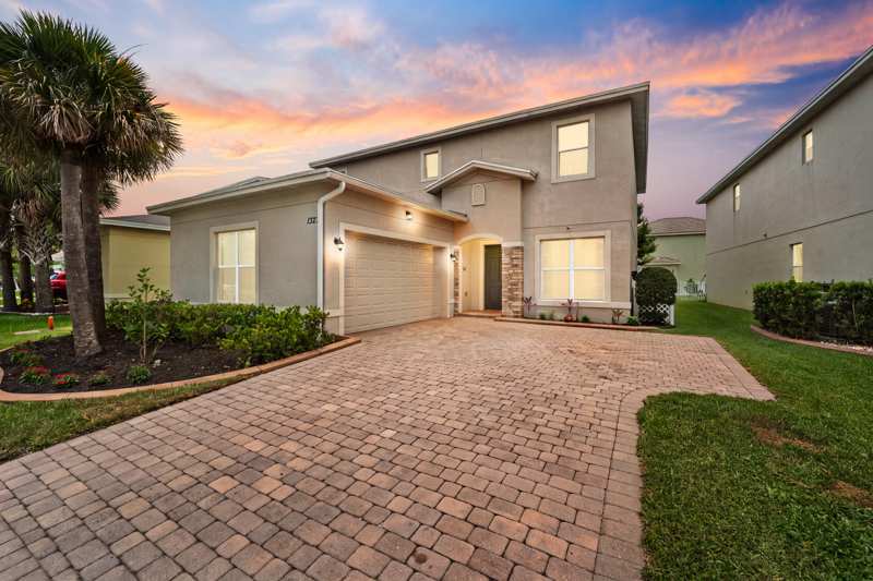4 bedroom Single Family Residence at 1327 NW Leonardo Circle, Vizcaya Falls Plat 1, Port St. Lucie — photo 1