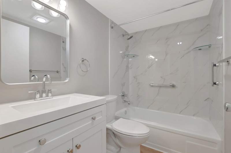 2 bedroom Condominium at 296 Fanshaw H, Century Village, Boca Raton — photo 2