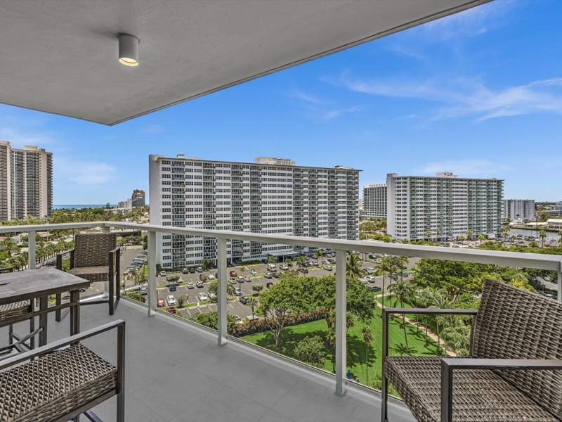 2 bedroom Stock Cooperative at 3300 NE 36th Street #1016, Coral Ridge Towers East Co-Op, Fort Lauderdale — photo 5