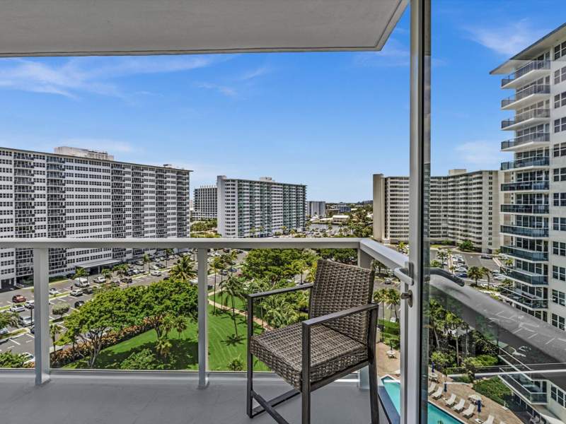 2 bedroom Stock Cooperative at 3300 NE 36th Street #1016, Coral Ridge Towers East Co-Op, Fort Lauderdale — photo 4