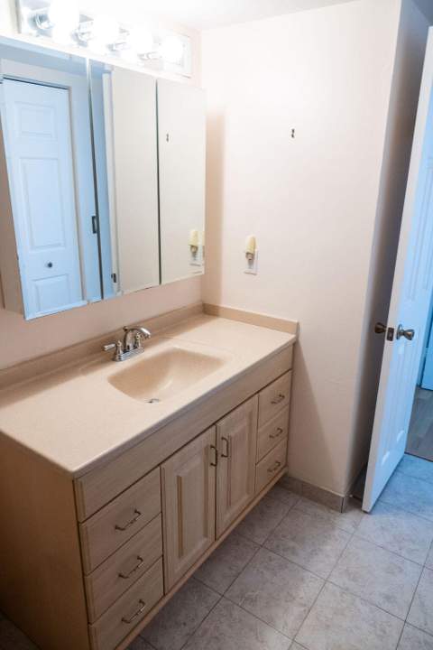 200 Leslie Drive #819, Hallandale Beach FL - photo 13 of 58