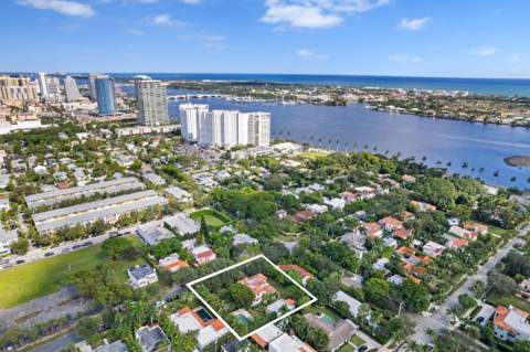 308 Barcelona Road, West Palm Beach FL - photo 10 of 61