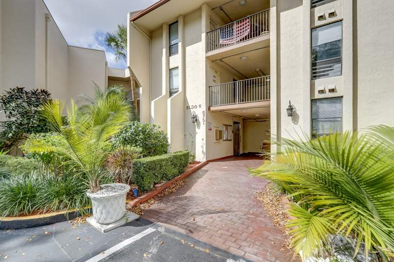 2 bedroom Condominium at 6751 N University Drive #302, Concord Village Condominium Xi, Tamarac — photo 4