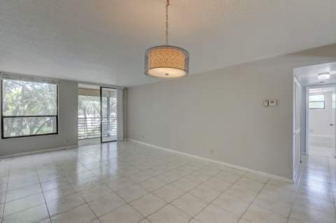 6751 N University Drive #302, Tamarac FL - photo 8 of 44