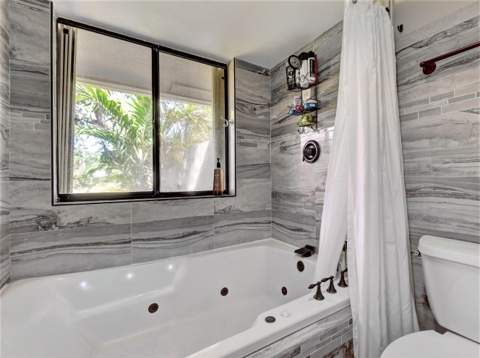 627 Hollows Circle, Deerfield Beach FL - photo 24 of 52