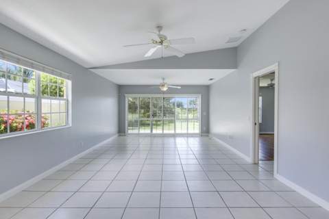 10870 SW Dardanelle Drive, FL - photo 16 of 68
