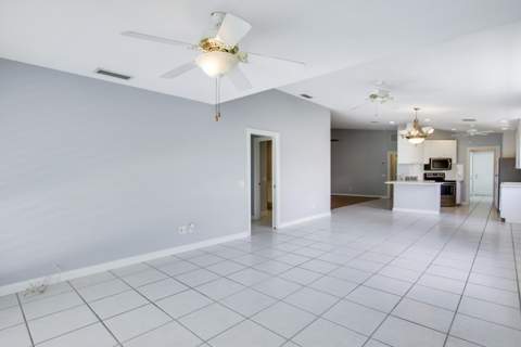 10870 SW Dardanelle Drive, FL - photo 13 of 68