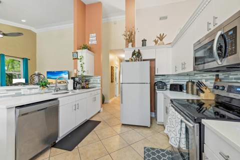 5376 NW 57th Terrace, Coral Springs FL - photo 16 of 34