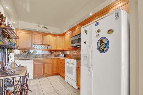 1648 Jupiter Cove Drive #214, Jupiter FL - photo 20 of 40