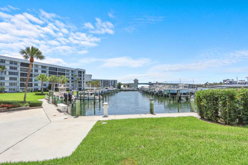 2 bedroom Condominium at 1648 Jupiter Cove Drive #214, Jupiter Cove, Jupiter — photo 1