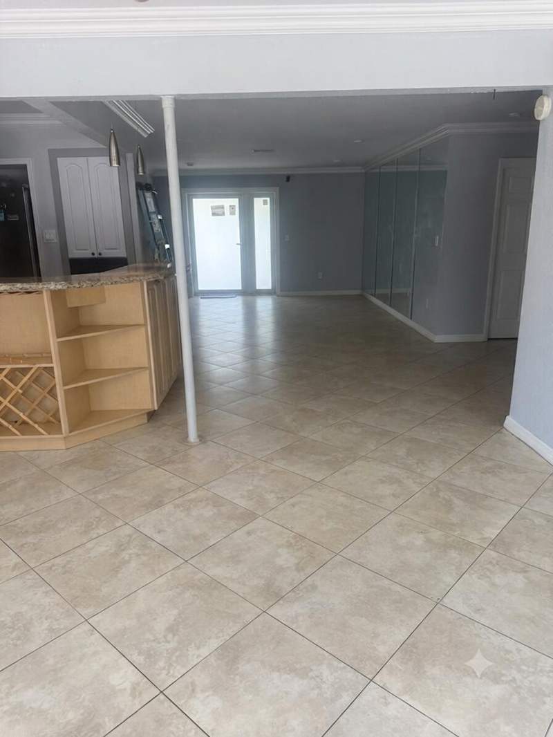 4 bedroom Single Family Residence at 3464 Tyringham Drive, Polo Club Estates 3, West Palm Beach — photo 2