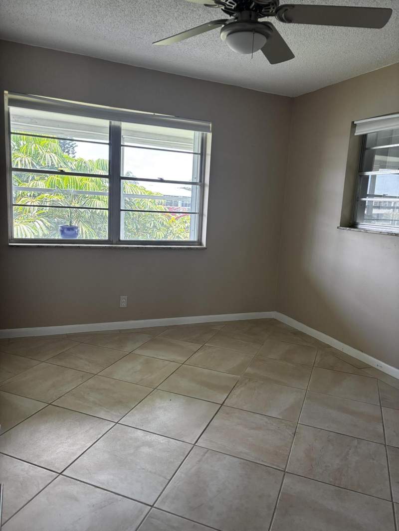 2 bedroom Condominium at 13 Chatham A, Century Village/Chatham Condos, West Palm Beach — photo 5
