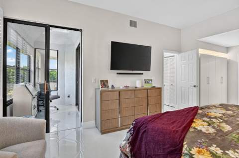 7535 La Paz Boulevard #306, Boca Raton FL - photo 21 of 37