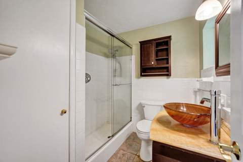 1745 NE 36th Street, Oakland Park FL - photo 24 of 44