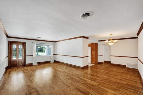1745 NE 36th Street, Oakland Park FL - photo 12 of 44