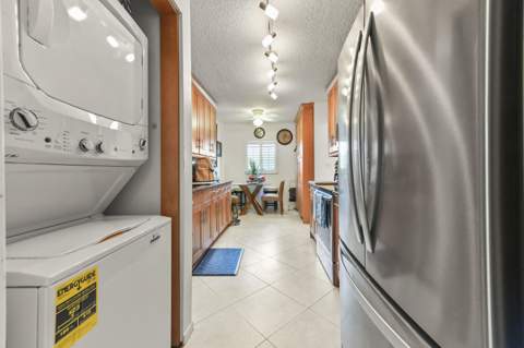 3326 Arcara Way #307, Lake Worth FL - photo 8 of 24