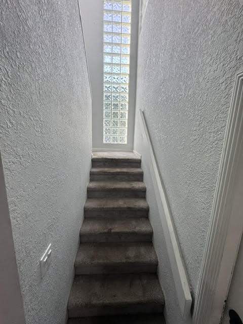 5090 Elmhurst Road #C, West Palm Beach FL - photo 7 of 14
