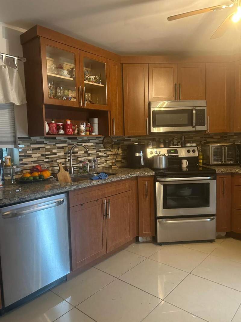 2 bedroom Condominium at 3 Greenway Village #202, Greenway Village North Condo 2, Royal Palm Beach — photo 2