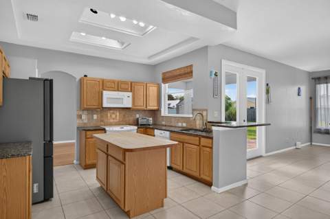 2751 SW Palace Avenue, Port St. Lucie FL - photo 6 of 23