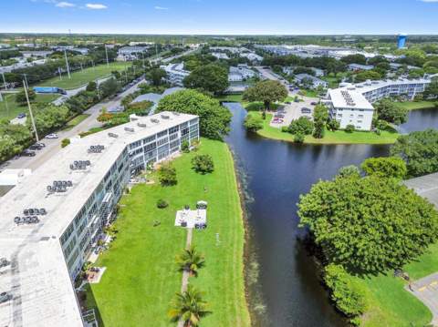 4087 Newport, Deerfield Beach FL - photo 21 of 28