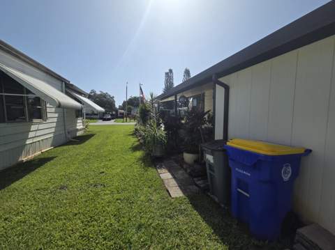 8020 SE Shenandoah Drive, Hobe Sound FL - photo 21 of 26