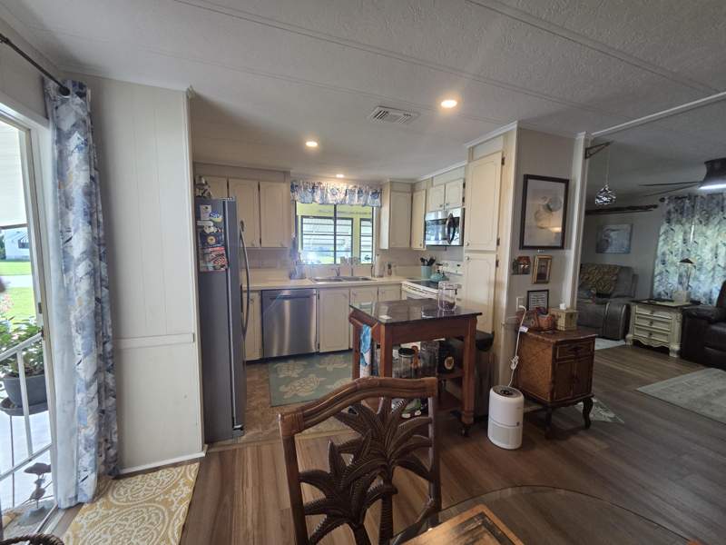 2 bedroom Manufactured Home at 8020 SE Shenandoah Drive, Cambridge At Heritage Ridge, Hobe Sound — photo 5