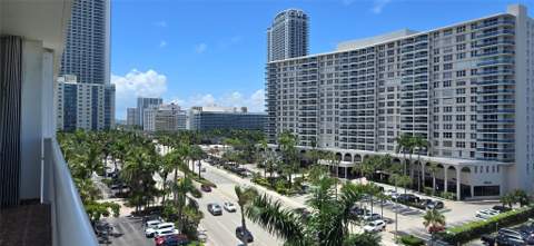 3725 S Ocean Drive #727, Hollywood FL - photo 6 of 19