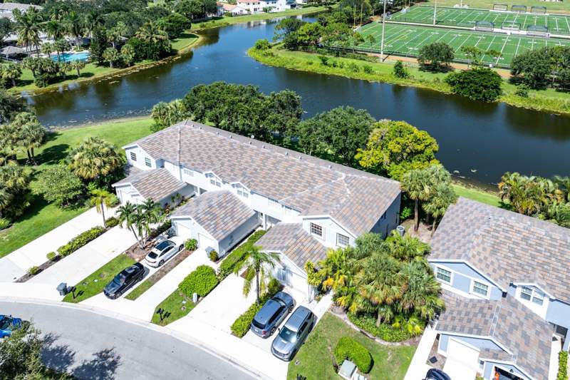 3 bedroom Townhouse at 7874 Sienna Springs Drive, The Springs, Lake Worth — photo 2