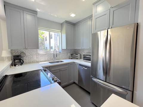 624 Antioch Avenue #6, Fort Lauderdale FL - photo 7 of 20