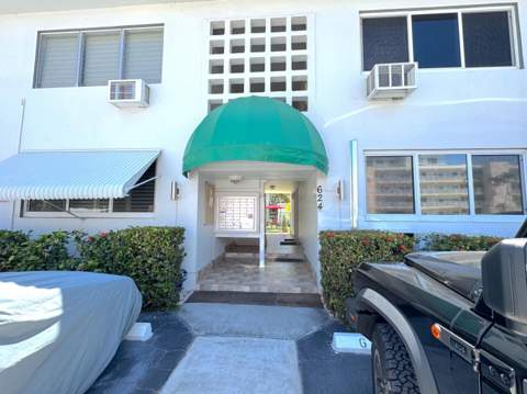 624 Antioch Avenue #6, Fort Lauderdale FL - photo 16 of 20