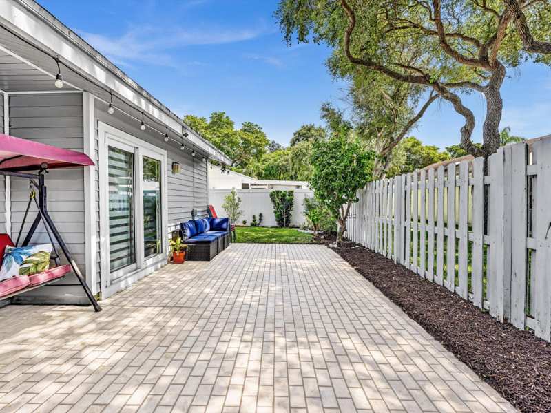 3 bedroom Single Family Residence at 8 Hawthorne Lane, Boynton Lakes 4, Boynton Beach — photo 1