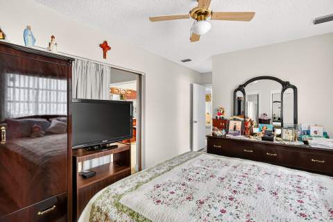 7105 NW 68th Avenue, Tamarac FL - photo 18 of 34