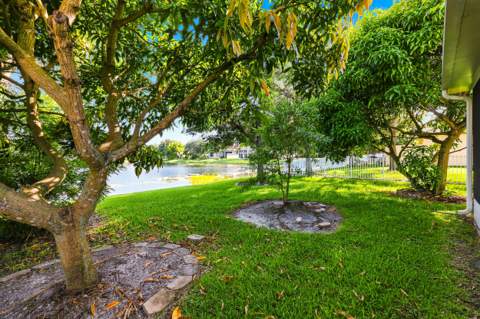 176 Belle Grove Lane, West Palm Beach FL - photo 14 of 51