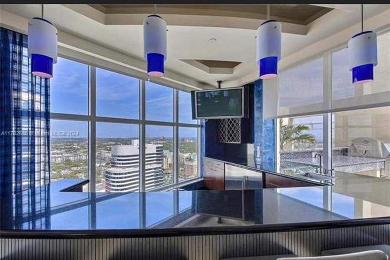 2 bedroom Condominium at 350 SE 2nd Street #2630, 350 Las Olas Place Condo, Fort Lauderdale — photo 4