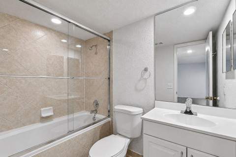 2322 S Cypress Bend Drive #311, Pompano Beach FL - photo 12 of 12