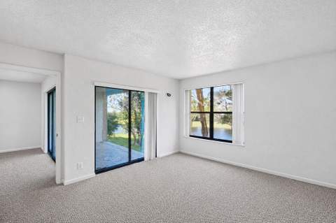 2322 S Cypress Bend Drive #311, Pompano Beach FL - photo 9 of 12