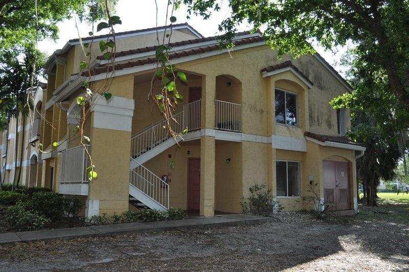 2 bedroom Condominium at 2465 NW 33rd Street #1506, Sailboat Pointe Condo, Oakland Park — photo 1