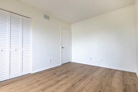 1635 SE Green Acres #Dd201, Port St. Lucie FL - photo 11 of 27
