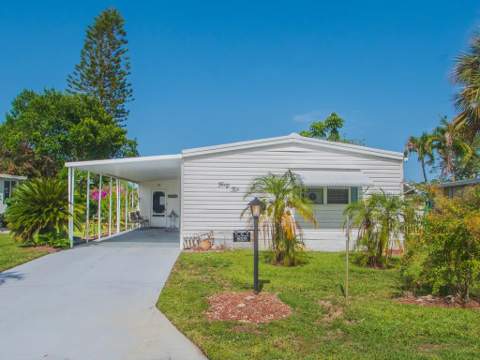 42 Village Lane, Jensen Beach FL - photo 14 of 37