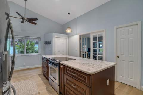 3680 Arelia Drive, Delray Beach FL - photo 11 of 32