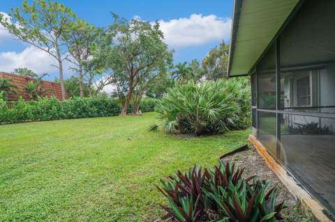 3680 Arelia Drive, Delray Beach FL - photo 17 of 32