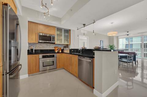 2831 N Ocean Boulevard #1006N, Fort Lauderdale FL - photo 17 of 40