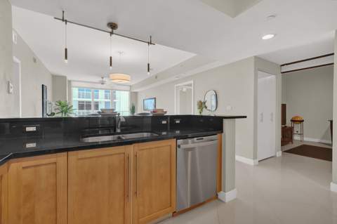 2831 N Ocean Boulevard #1006N, Fort Lauderdale FL - photo 21 of 40