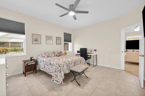 986 NW Tuscany Drive, Port St. Lucie FL - photo 19 of 43