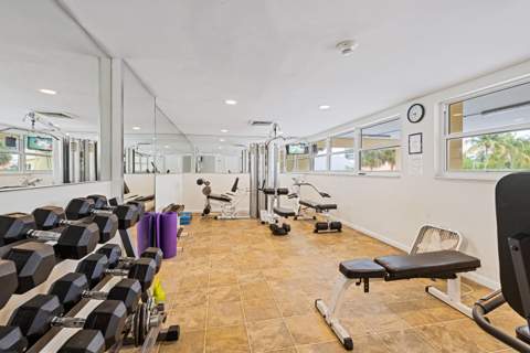 1200 Hibiscus Avenue #201, Pompano Beach FL - photo 23 of 31