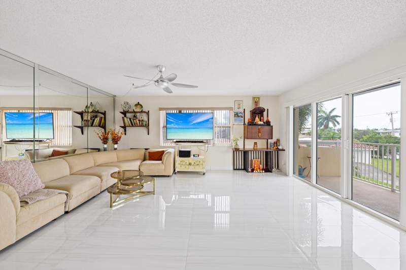2 bedroom Condominium at 1200 Hibiscus Avenue #201, Aristocrat Ocean And Lakeview Condominium, Pompano Beach — photo 5
